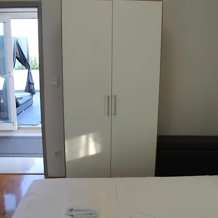 Luxury Maestral - Private Pool Сплит