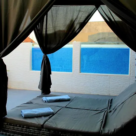 Luxury Maestral - Private Pool Апартаменты *