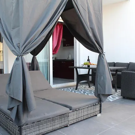 Apartman Luxury Maestral - Private Pool Split