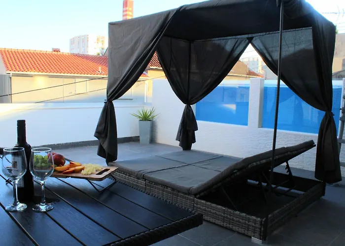 Luxury Maestral - Private Pool דירה