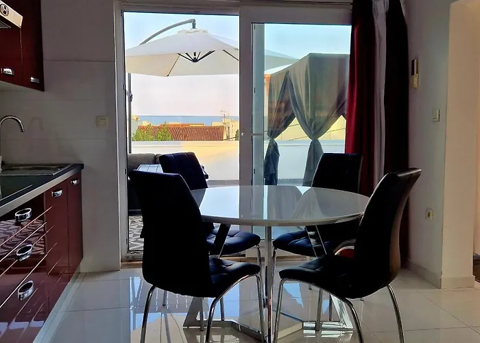 Luxury Maestral - Private Pool דירה