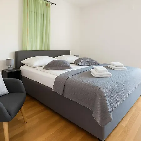 Luxury Maestral - Private Pool Split